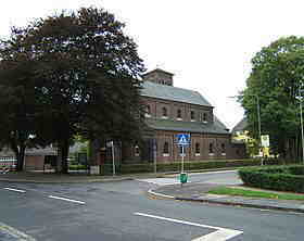 Kath. Kirche 'St.Mari&auml; Himmelfahrt'im Oktober 2006
